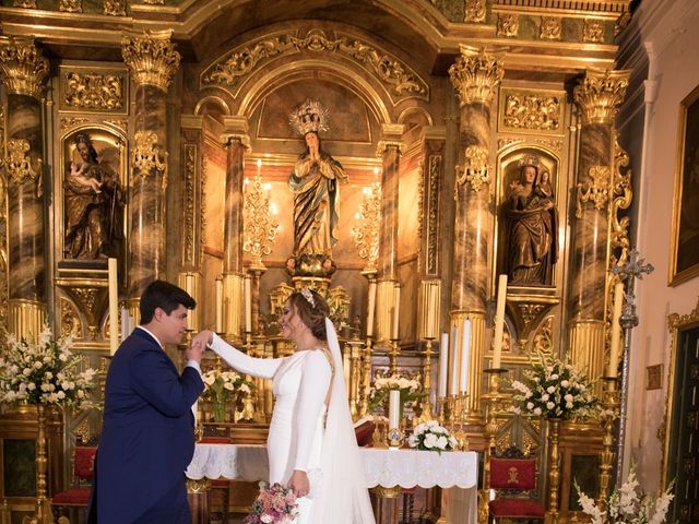 La boda de Andrés y Beatriz en Villaverde Del Rio, Sevilla 29