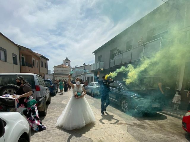 La boda de Cristo y Raquel en Cáceres, Cáceres 6