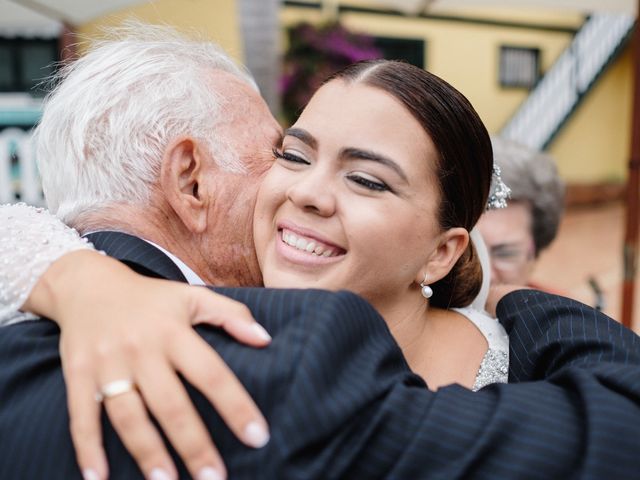 La boda de Angela y Guillermo en La Orotava, Santa Cruz de Tenerife 52