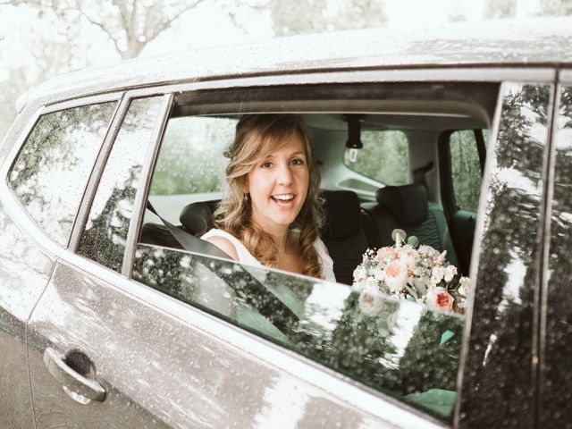 La boda de Víc y Cel en San Juan Mozarrifar, Zaragoza 20