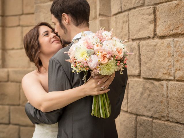 La boda de Carlos y Isa en Barcelona, Barcelona 1