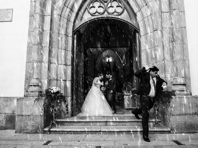 La boda de Tony y Ana en Vilamartin De Valdeorras, Orense 19