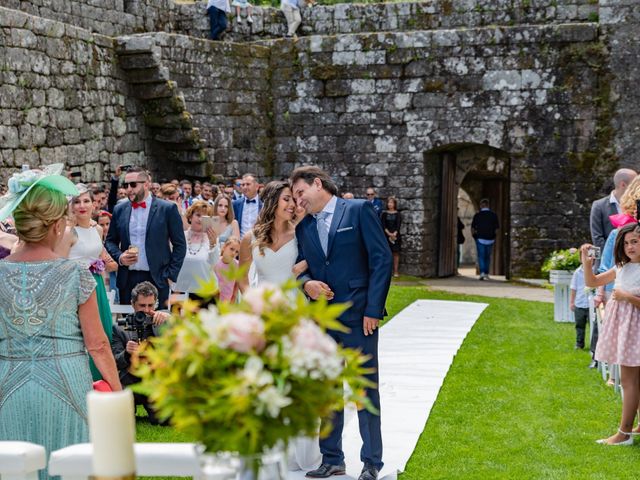 La boda de Iago y Tania en Soutomaior, Pontevedra 23