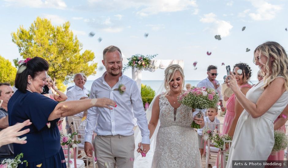 La boda de Alfie y Katie en Altea, Alicante