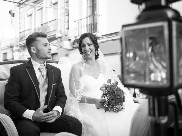 La boda de Manolin y Maria en Lora Del Rio, Sevilla 11