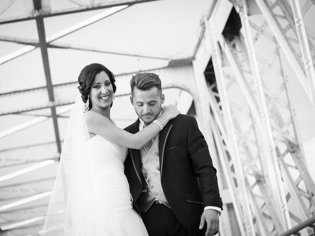 La boda de Manolin y Maria en Lora Del Rio, Sevilla 13