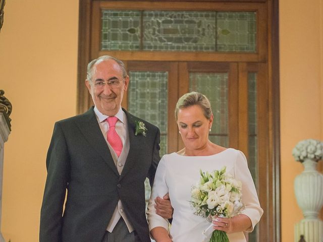 La boda de Antonio y Nani en La Rinconada, Sevilla 31