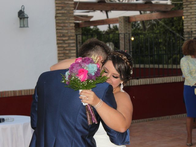 La boda de Jose y Laura en Arahal, Sevilla 16