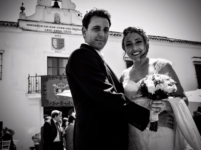 La boda de Alberto y Ana en Dos Hermanas, Sevilla 52