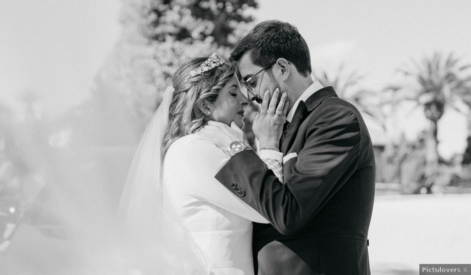 La boda de Alonso y Adela en Málaga, Málaga