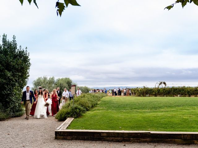 La boda de Carla y Alan en Sant Cugat Sesgarrigues, Barcelona 48