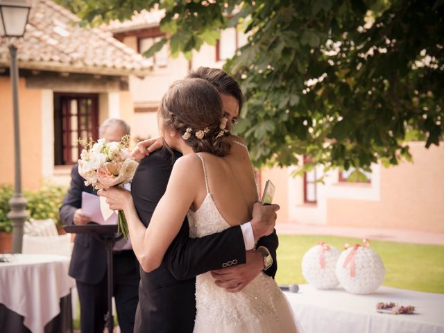 La boda de Aitor y Marta en Torrecaballeros, Segovia 24