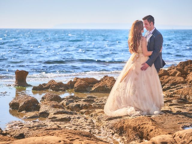 La boda de Raúl y Lorena en Alacant/alicante, Alicante 4