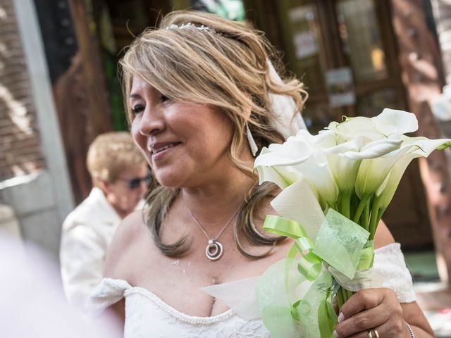 La boda de José y Violeta en Madrid, Madrid 28