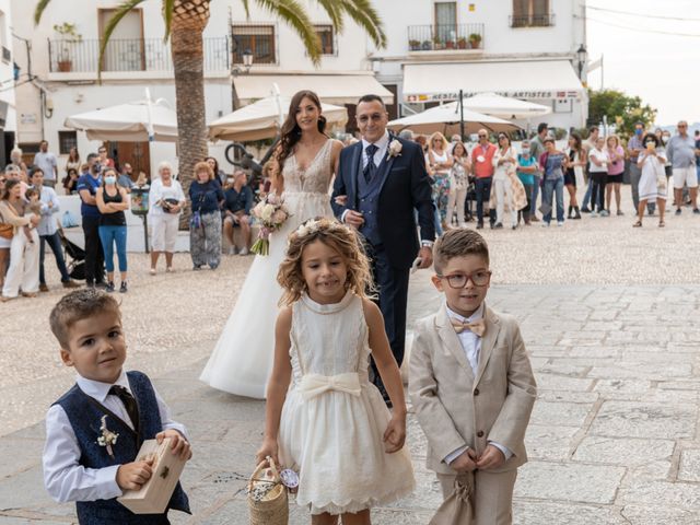 La boda de Antonio y Noelia en Altea, Alicante 29
