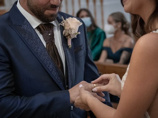 La boda de Antonio y Noelia en Altea, Alicante 37