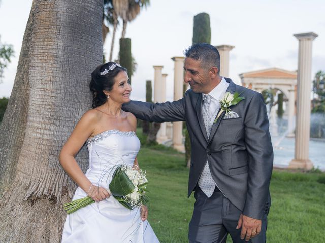 La boda de Vanesa y Sergio en El Puig, Valencia 23