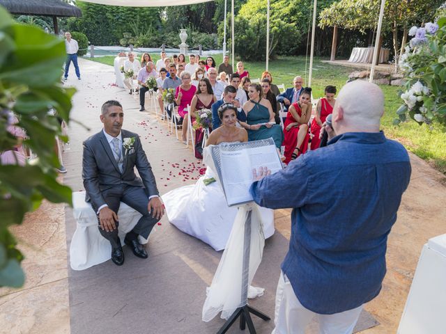 La boda de Vanesa y Sergio en El Puig, Valencia 34