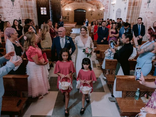 La boda de Jake y Irene en Villahermosa, Ciudad Real 29