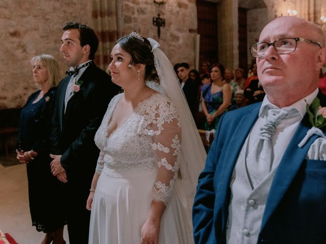 La boda de Jake y Irene en Villahermosa, Ciudad Real 35