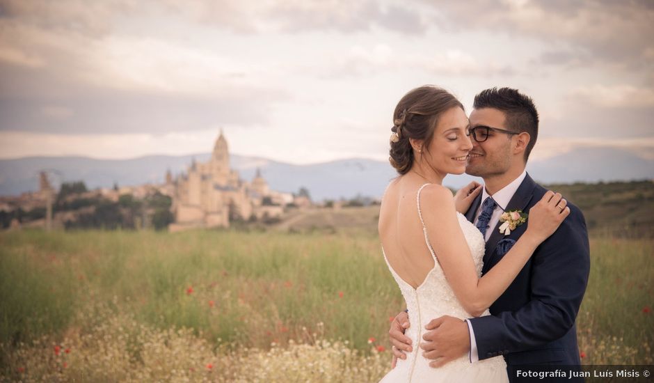 La boda de Aitor y Marta en Torrecaballeros, Segovia