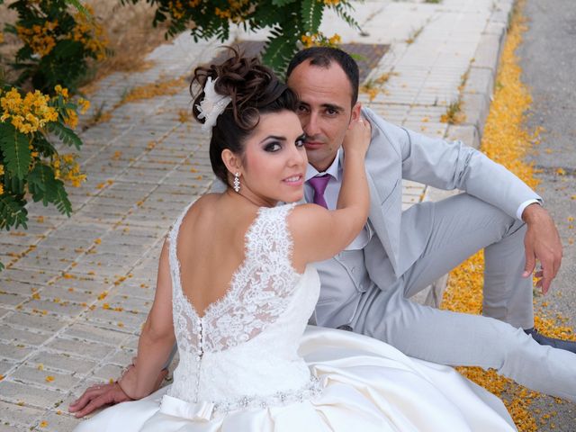 La boda de Rayco y Yaiza  en Benidorm, Alicante 1