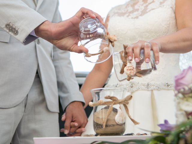 La boda de Rayco y Yaiza  en Benidorm, Alicante 2