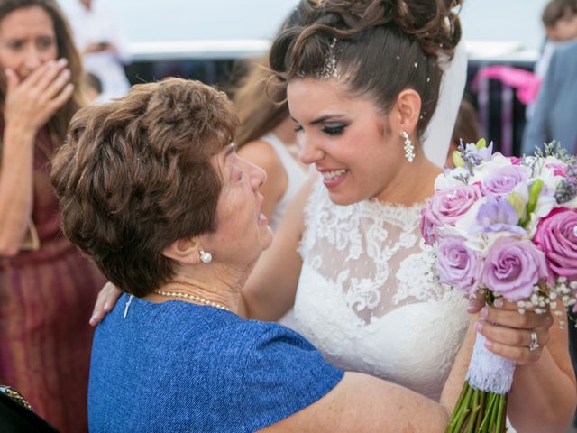 La boda de Rayco y Yaiza  en Benidorm, Alicante 4