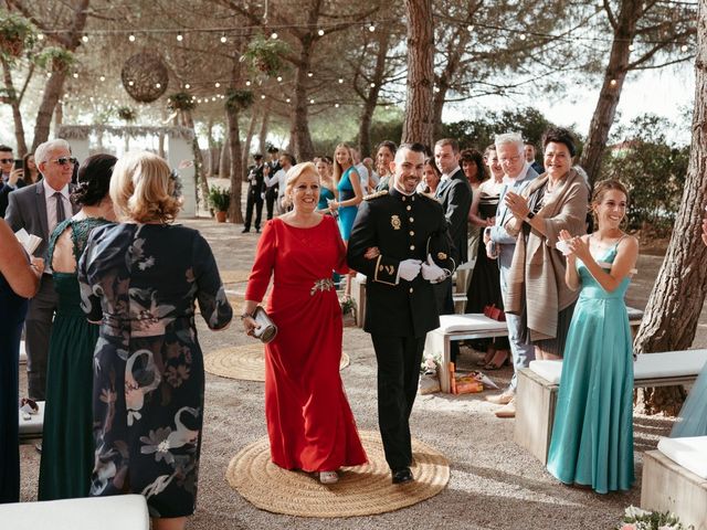 La boda de Pedro y Chiara  en Sant Cugat Sesgarrigues, Barcelona 18