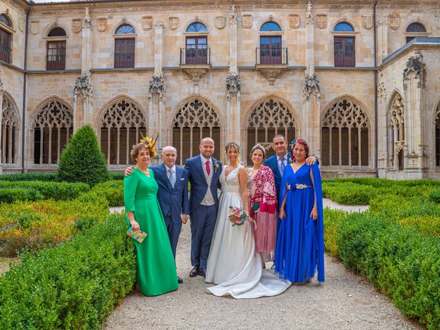 La boda de Sindy y Isaac en Oña, Burgos 51