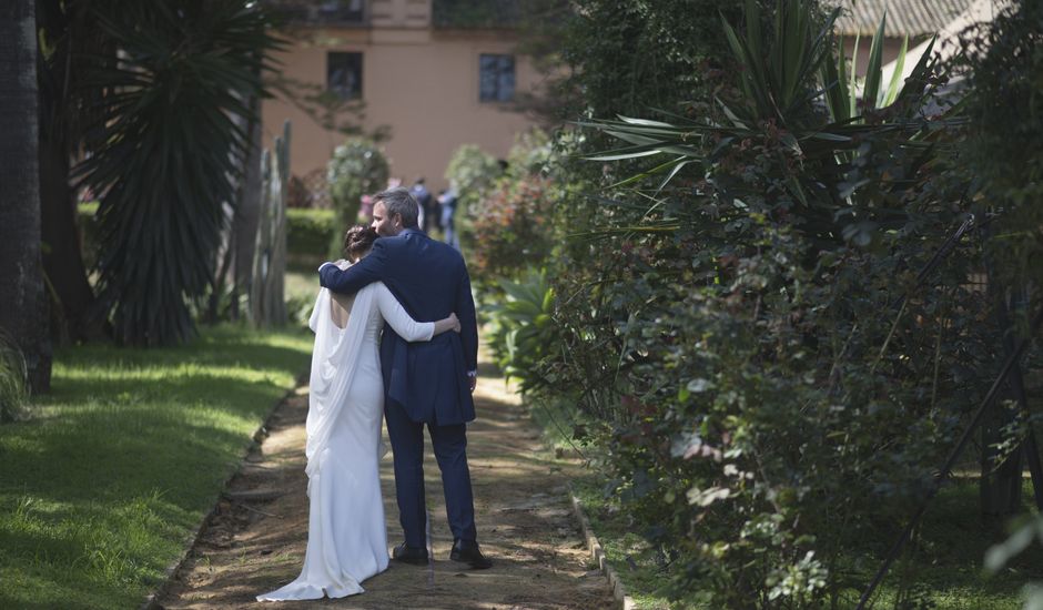 La boda de Javier y Irene en Castilleja De La Cuesta, Sevilla