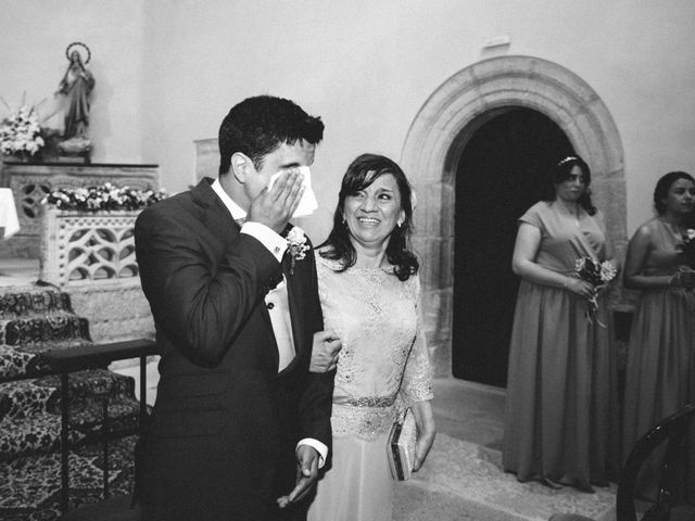 La boda de Luis y Macarena en El Vellon, Madrid 33