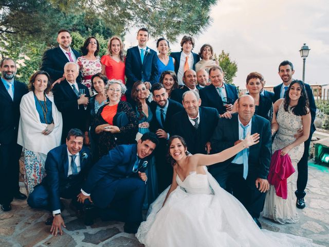 La boda de Luis y Macarena en El Vellon, Madrid 61