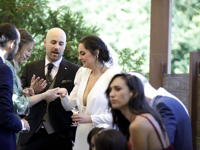 La boda de Rubén y Lucía en Daroca De Rioja, La Rioja 16