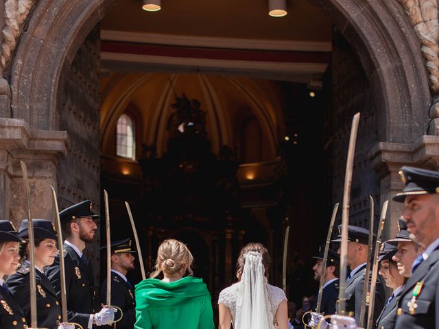La boda de Luis y Miriam en Zaragoza, Zaragoza 22