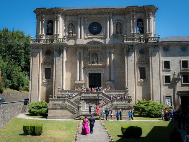 La boda de Roberto y Tamara en Sarria (Casco Urbano), Lugo 23