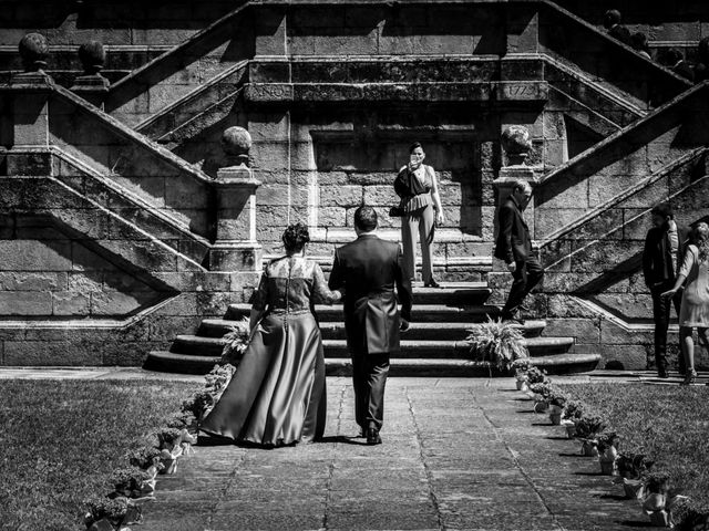 La boda de Roberto y Tamara en Sarria (Casco Urbano), Lugo 24