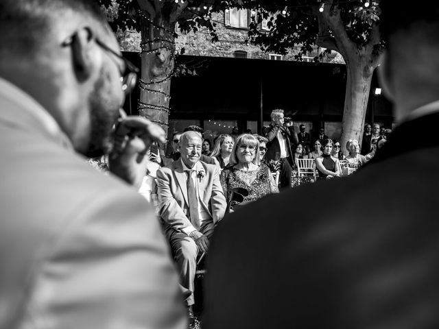 La boda de Alberto y Adrian en Caldes De Montbui, Barcelona 46