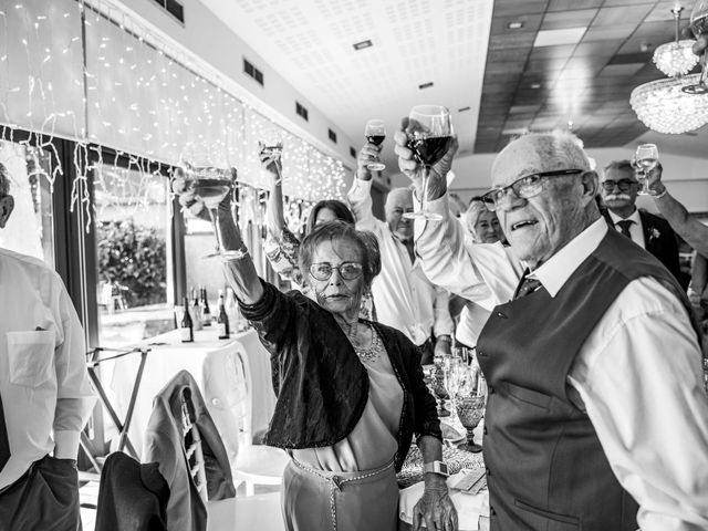 La boda de Alberto y Adrian en Caldes De Montbui, Barcelona 113