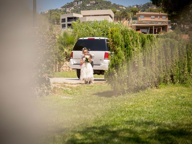 La boda de Jonatan y Christina en Lloret De Mar, Girona 40