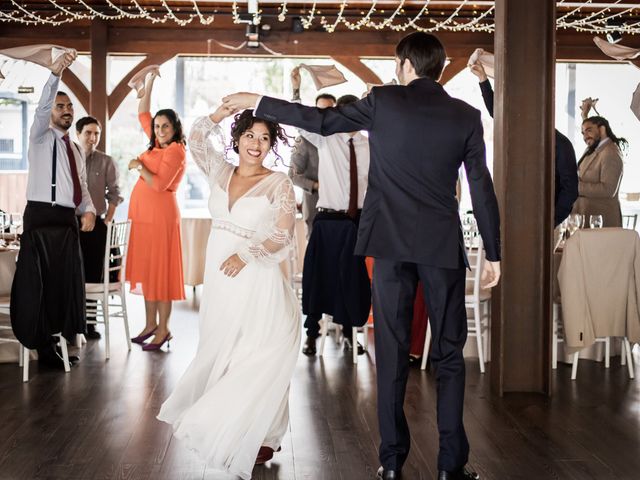 La boda de Enrique y Shery en Sant Fost De Campsentelles, Barcelona 38