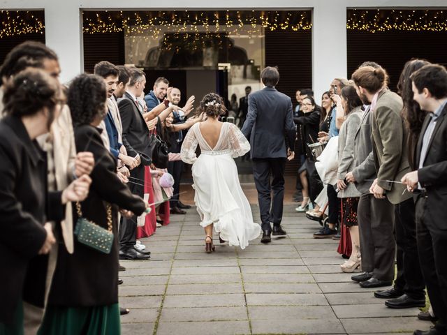 La boda de Enrique y Shery en Sant Fost De Campsentelles, Barcelona 66