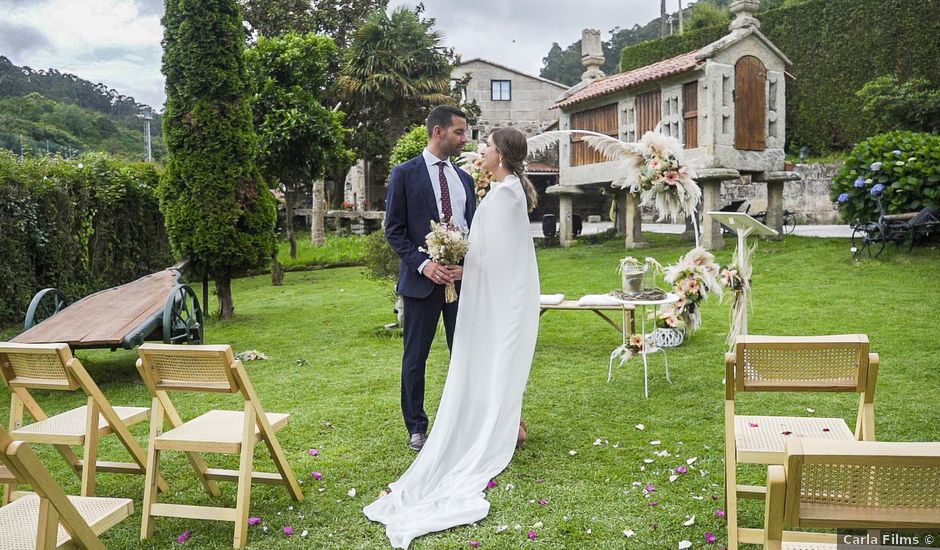 La boda de Rosi y Andrés en Bueu (Casco Urbano), Pontevedra