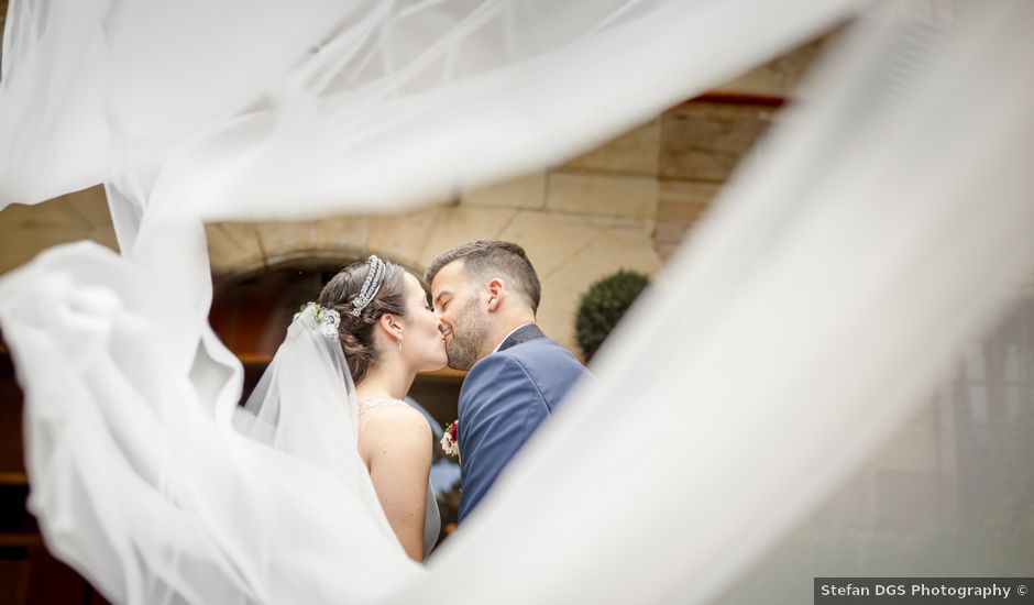 La boda de Leticia y Iñaki en Berrioplano, Navarra