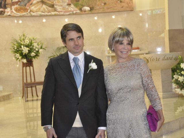 La boda de Marcos y Mamen en Madrid, Madrid 2