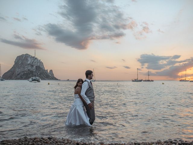 La boda de Alberto y Eva en Cala De San Vicente Ibiza, Islas Baleares 19