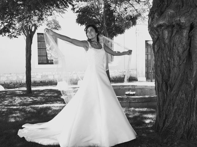 La boda de Adrian y Laura en Pedrajas De San Esteban, Valladolid 25