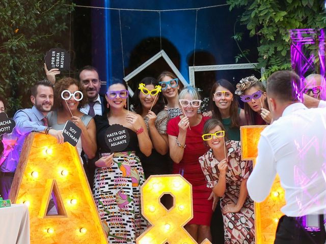 La boda de Luis y Adriana en Benicàssim/benicasim, Castellón 112