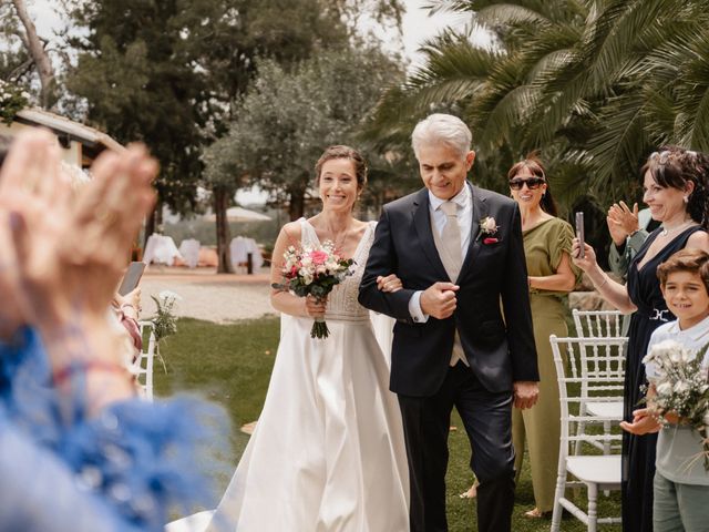 La boda de Anna y Maripaz en Xàtiva, Valencia 17