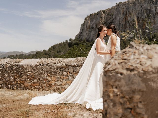 La boda de Anna y Maripaz en Xàtiva, Valencia 32